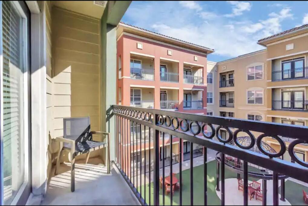Modern Condo Near Texas Medical Center W Free Parking Houston Extérieur photo