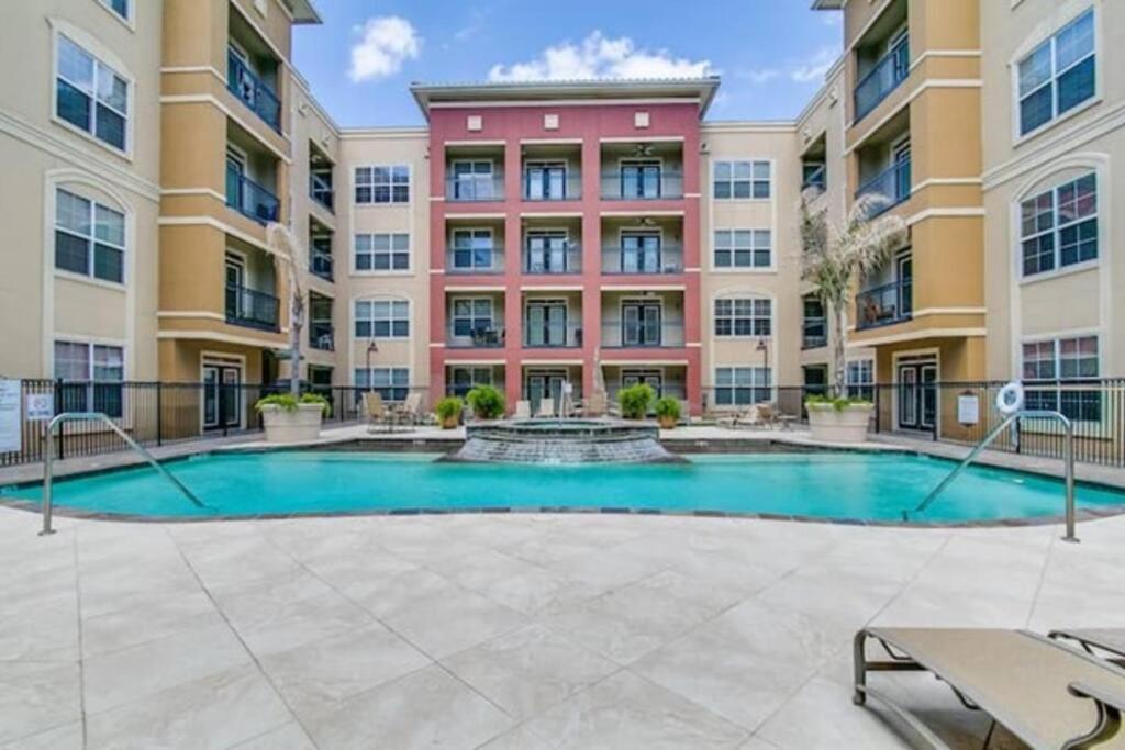 Modern Condo Near Texas Medical Center W Free Parking Houston Extérieur photo