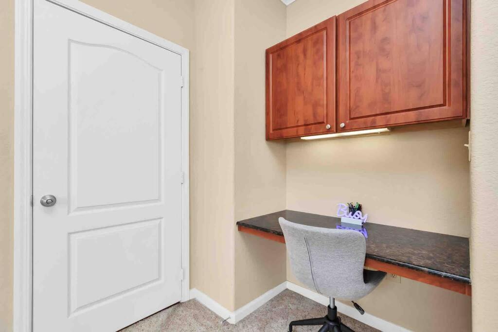 Modern Condo Near Texas Medical Center W Free Parking Houston Extérieur photo